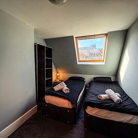 2 Bedroom Apartment In The Heart Of Newcastle - Spacious - Sleeps 7 Dış mekan fotoğraf