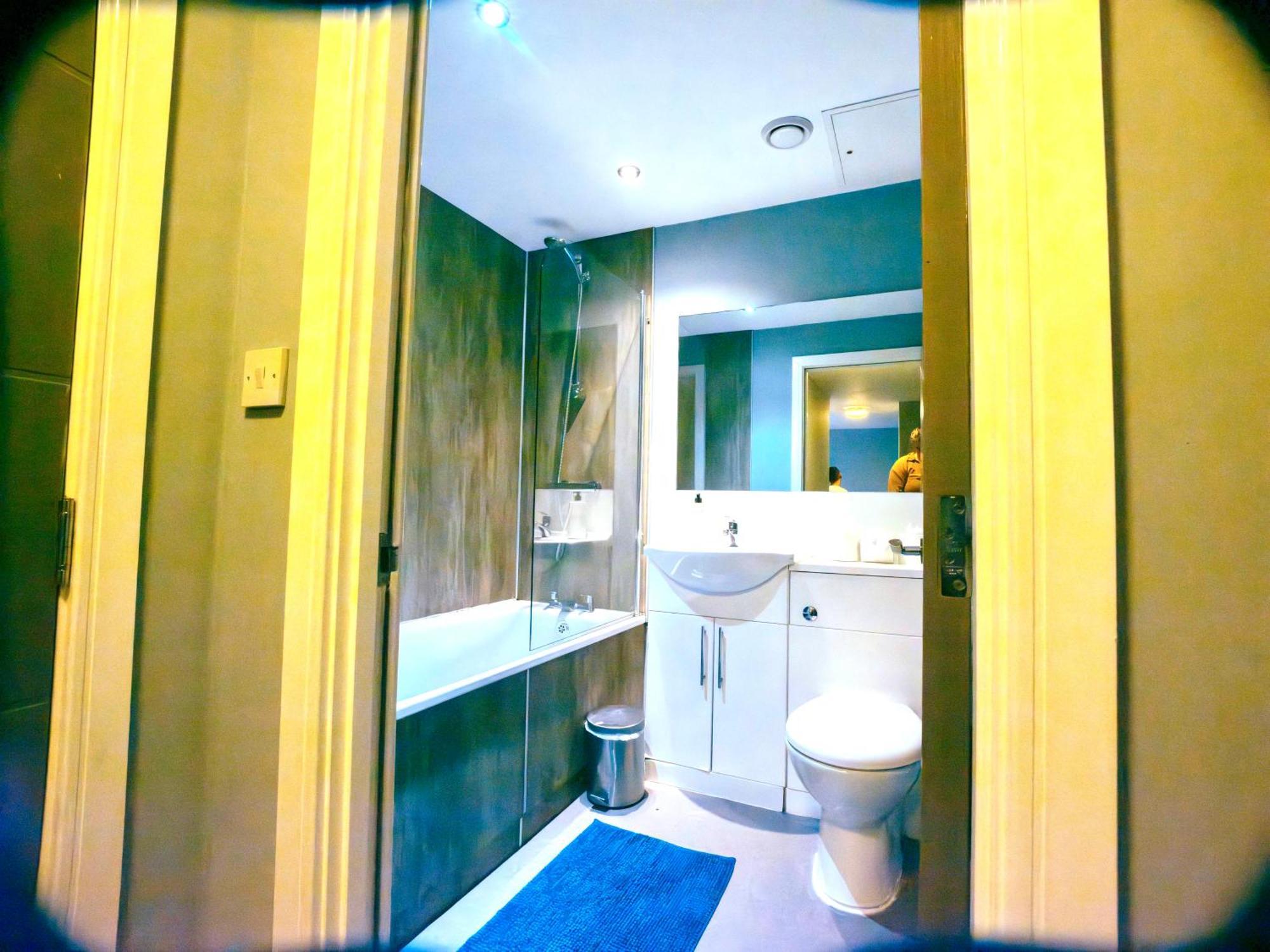 2 Bedroom Apartment In The Heart Of Newcastle - Spacious - Sleeps 7 Dış mekan fotoğraf