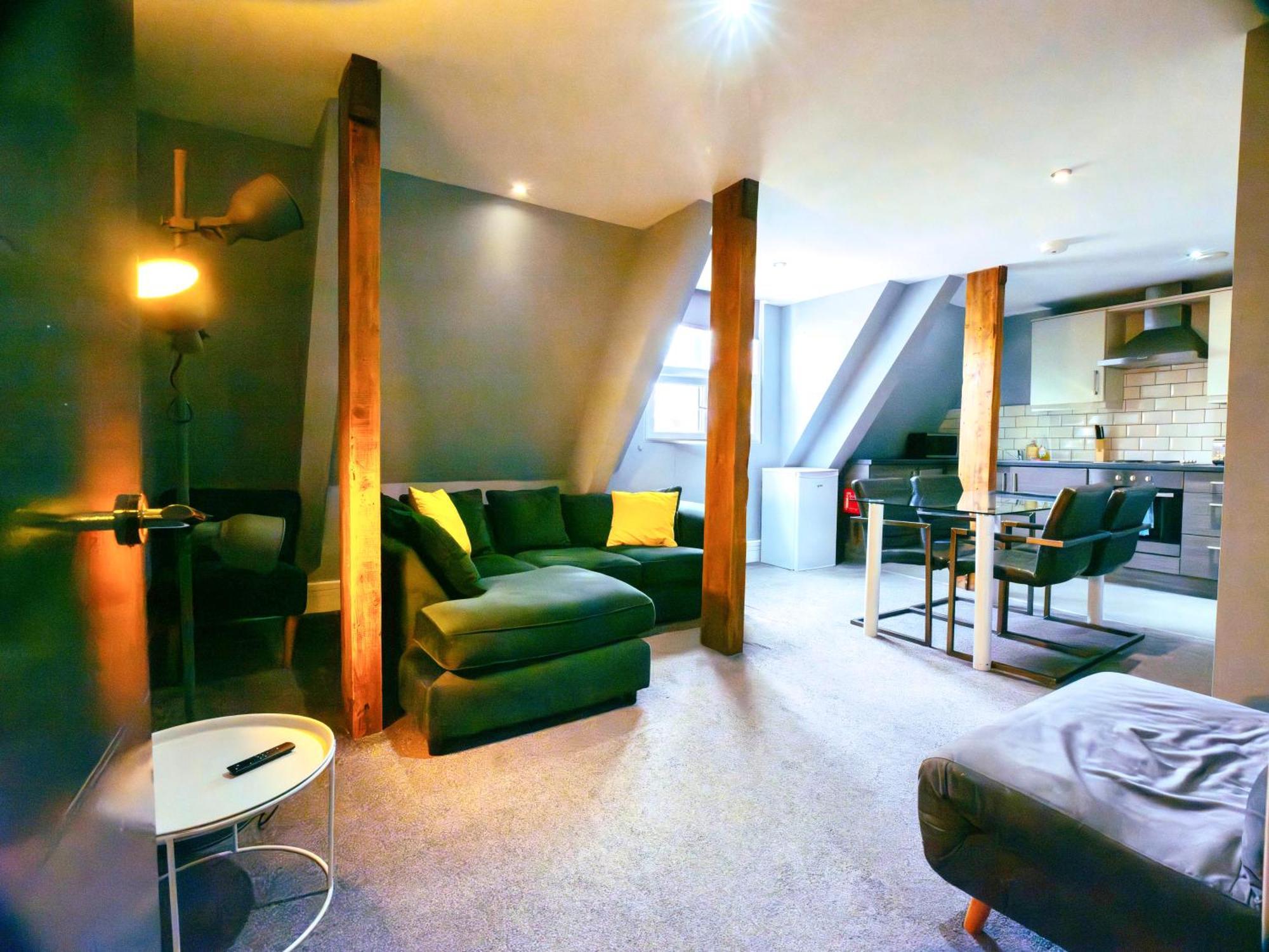 2 Bedroom Apartment In The Heart Of Newcastle - Spacious - Sleeps 7 Dış mekan fotoğraf